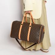 Stilvolle Damen-Reisetasche im Duffel-Bag-Format für Urlaub und Wochenendreisen